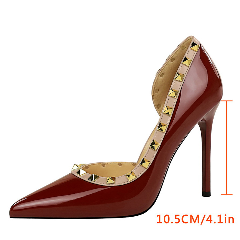Sexy Women Pumps Rivet Design  - огляд і ціна Shoe Tree