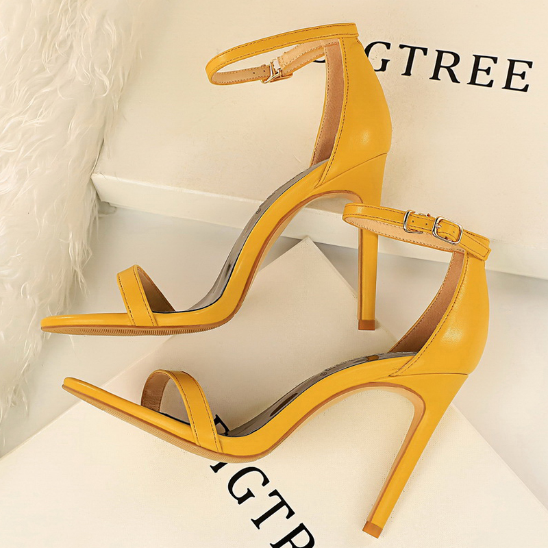 BIGTREE Shoes Summer Women's S - огляд і ціна Shoe Tree