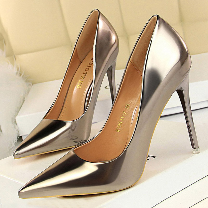 BIGTREE Shoes Woman Pumps Pate - огляд і ціна Shoe Tree