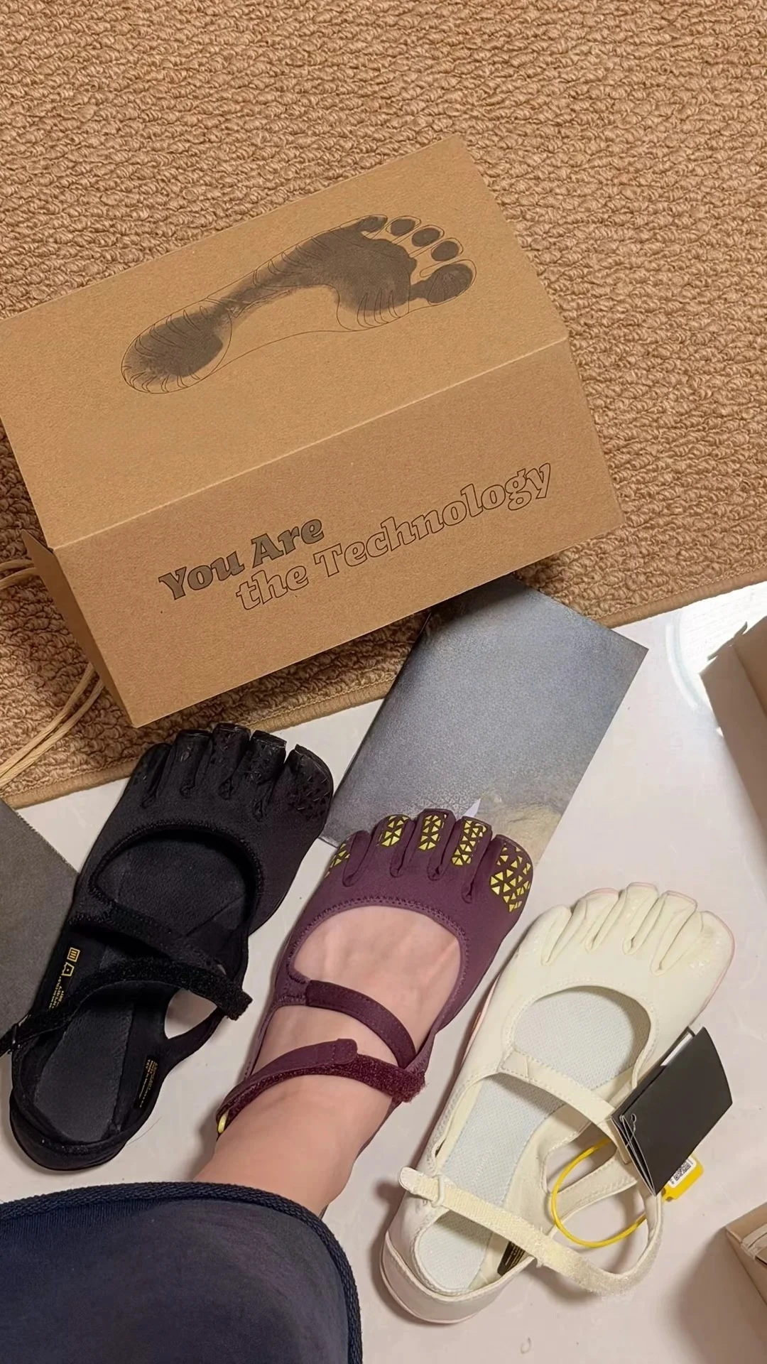 Original Five Fingers Women's  - огляд і ціна Sneaker Box